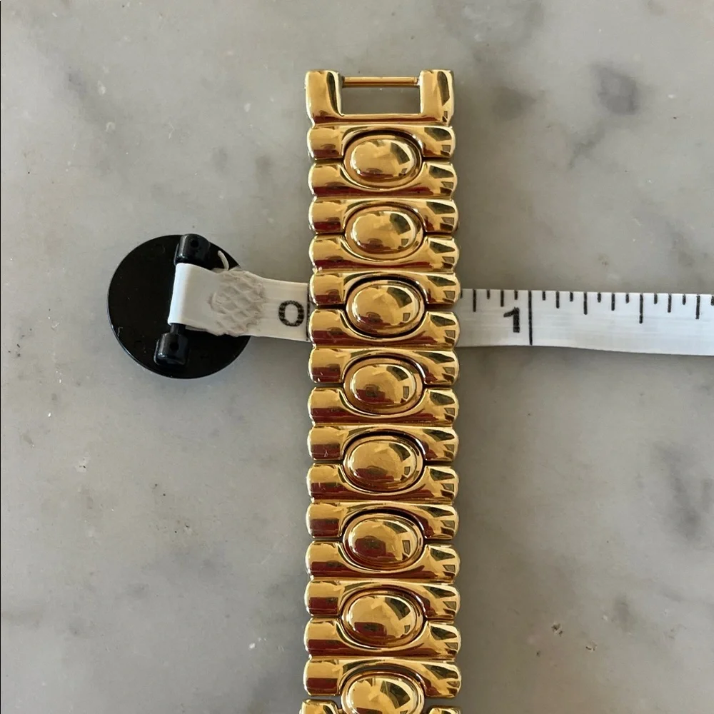 GIVENCHY Vintage 90's Quartz Gold Bracelet Black Dial Women's Watch
